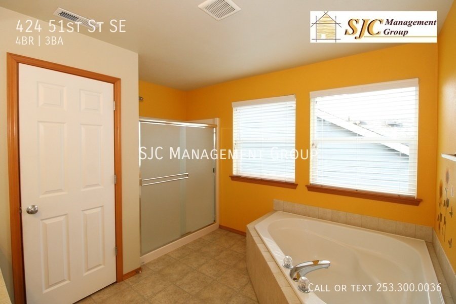 Four bedroom home for rent in Lakeland Hills property image