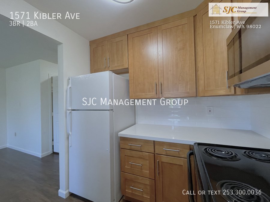 Three Bedroom/Two Bath Updated Townhome for Rent property image