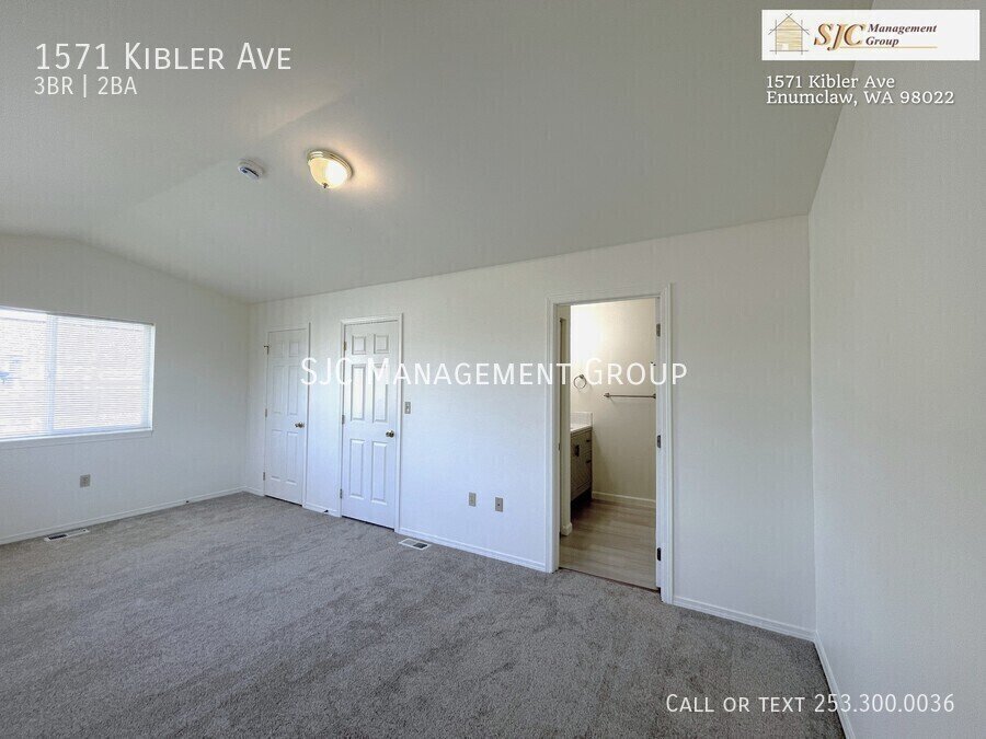 Three Bedroom/Two Bath Updated Townhome for Rent property image