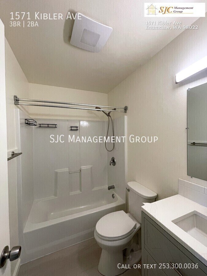 Three Bedroom/Two Bath Updated Townhome for Rent property image
