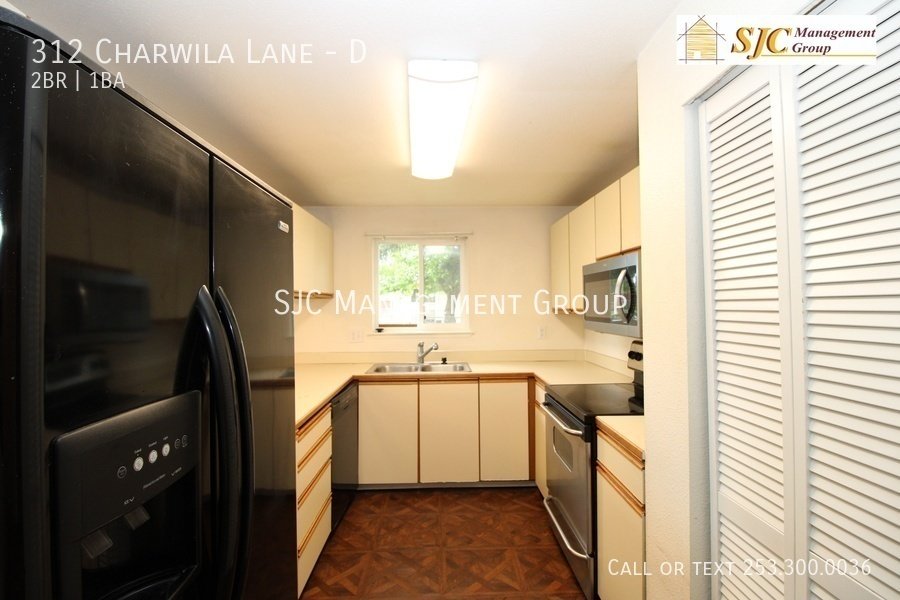 Two bedroom unit in Enumclaw property image
