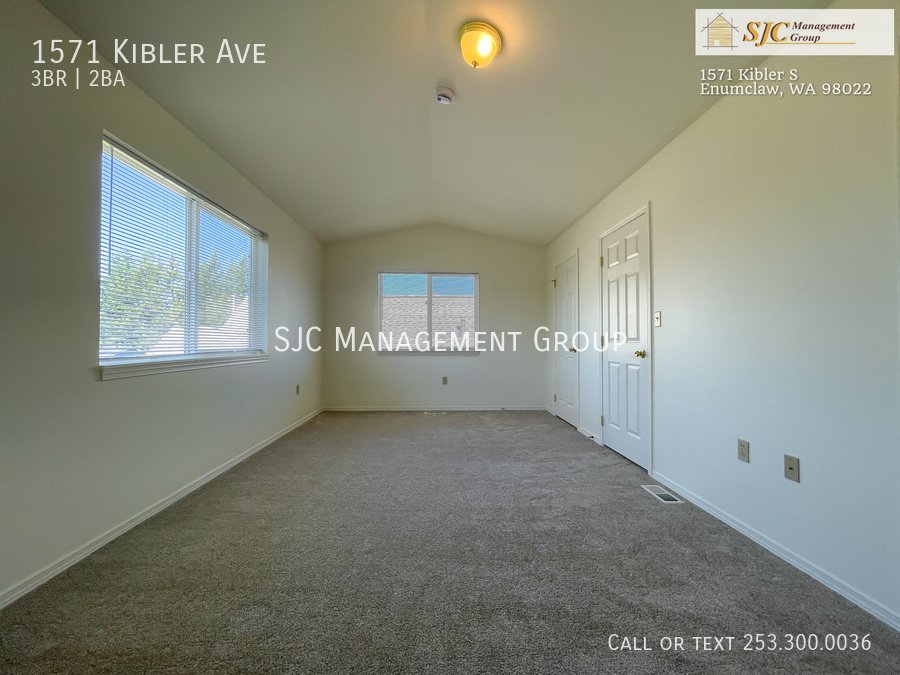 Three Bedroom/Two Bath Updated Townhome for Rent property image