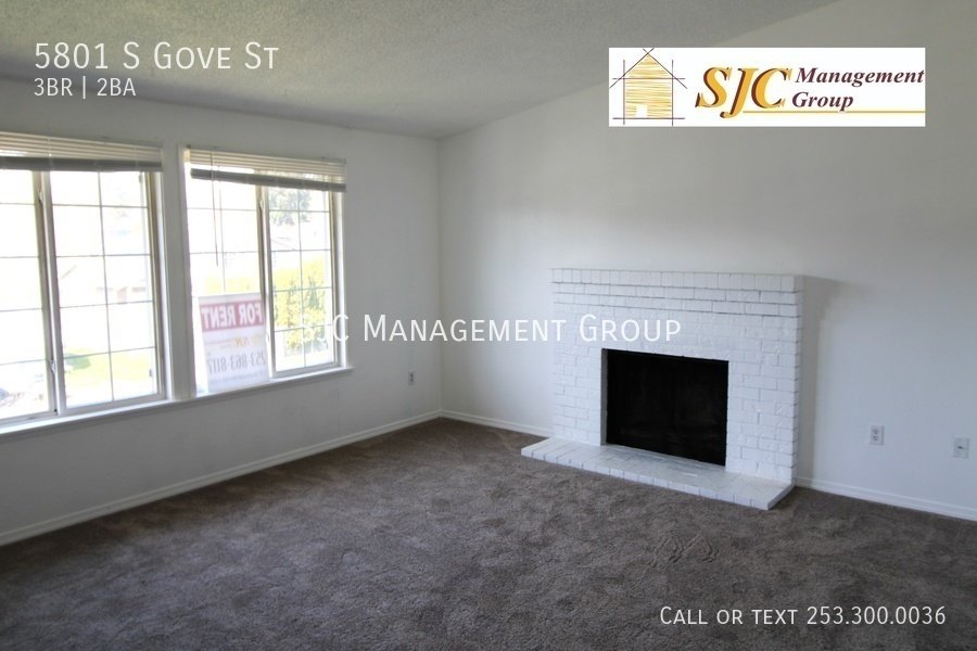 Three bedroom + bonus room, 2 bath home for rent in Tacoma property image