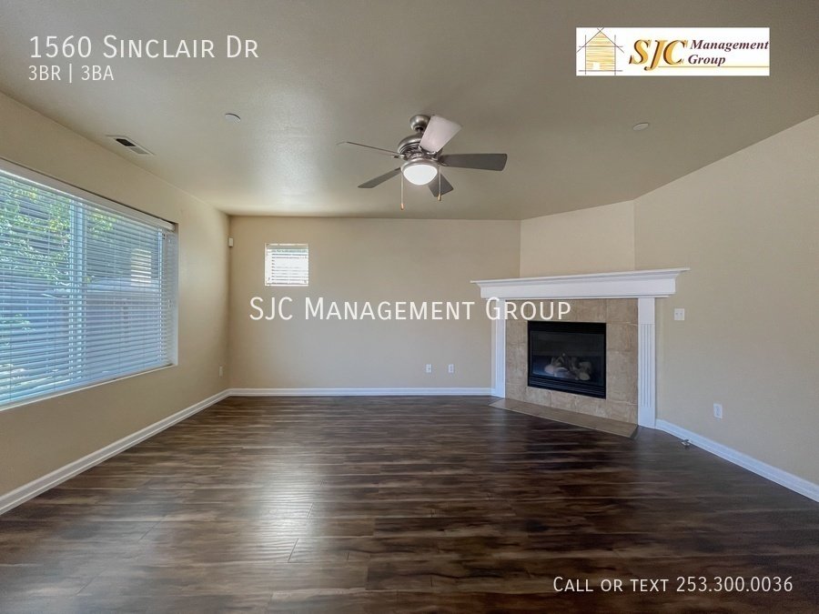 Three Bedroom 2.5 bath home for rent in Dupont property image
