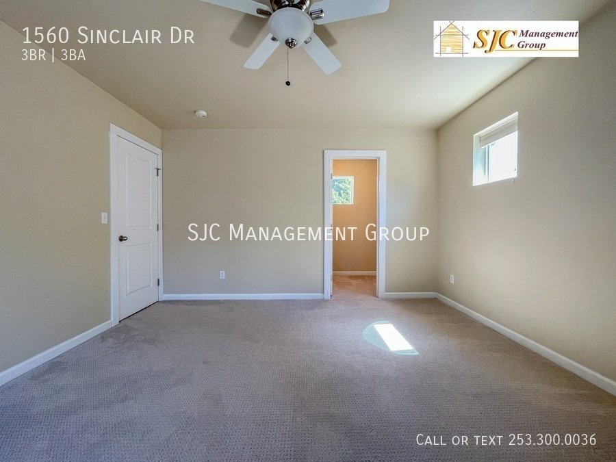 Three Bedroom 2.5 bath home for rent in Dupont property image