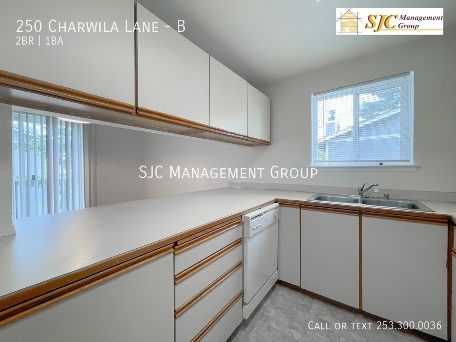 Two bedroom unit in Enumclaw property image