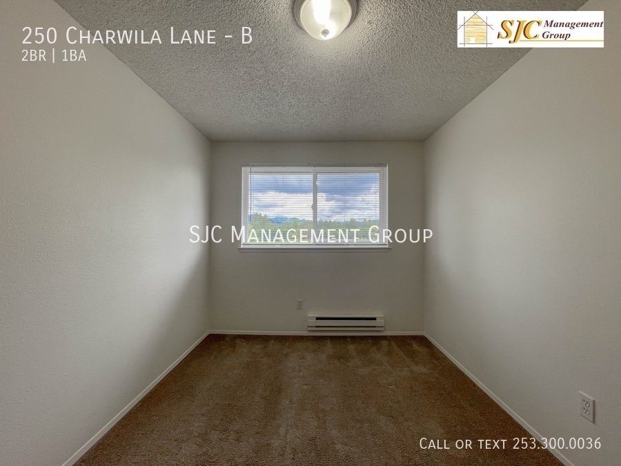 Two bedroom unit in Enumclaw property image