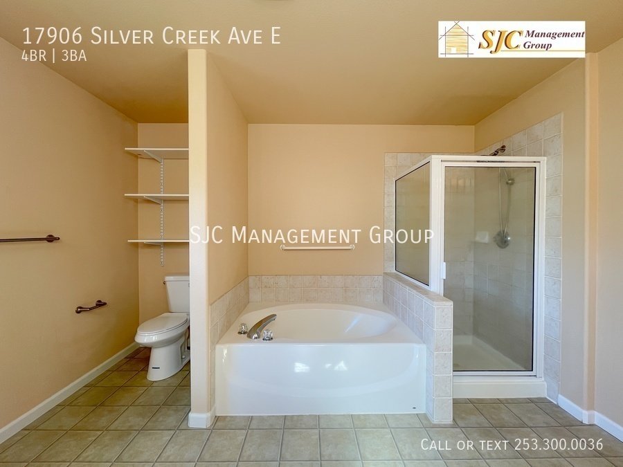 Four bedroom 2.25 bath home for rent in Puyallup South Hill property image
