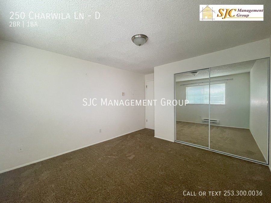 Two bedroom unit in Enumclaw property image