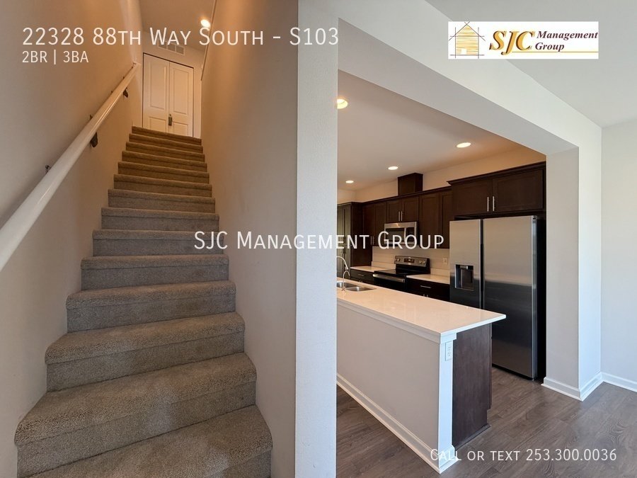 Two bed 2.5 bath townhome for rent in Kent property image