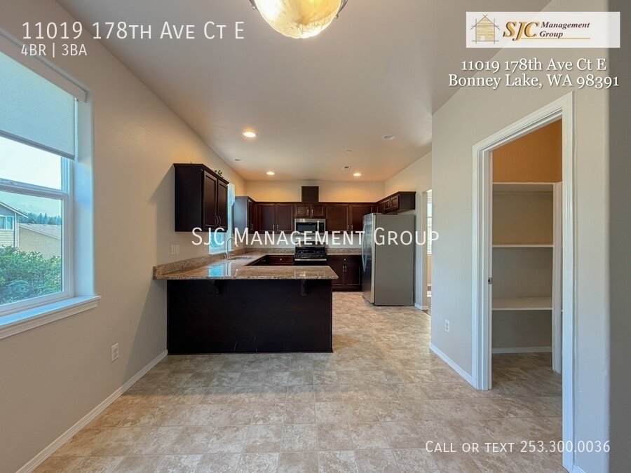 Beautiful 4 Bedroom Home in Bonney Lake-NEW PRICE! property image