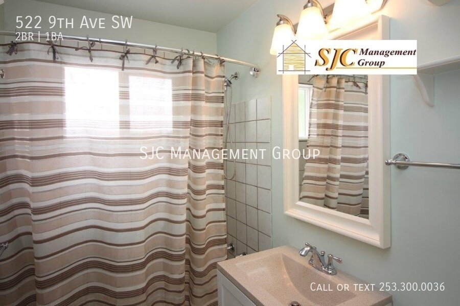 One story house for rent in downtown Puyallup. property image