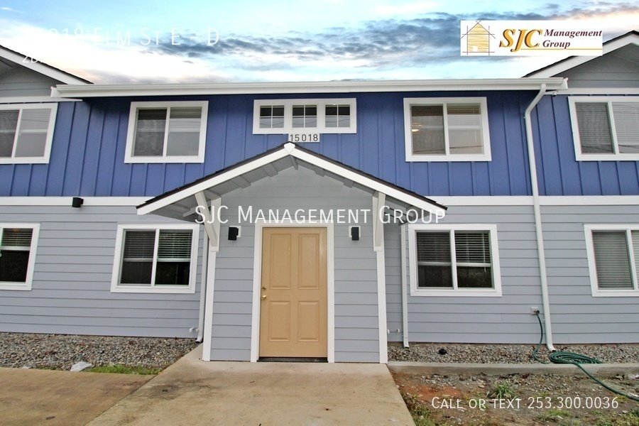 Four-plex in Downtown Sumner property image