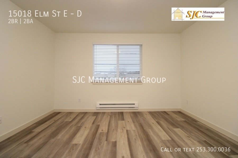 Four-plex in Downtown Sumner property image