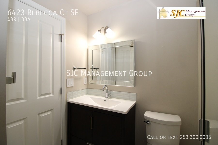 Four bedroom home in Lakeland Hills for rent property image