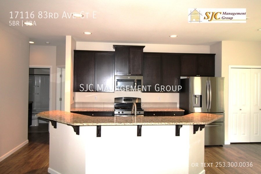 Five Bedroom Plus Bonus, 3 Bath Home for Rent Puyallup South Hill property image