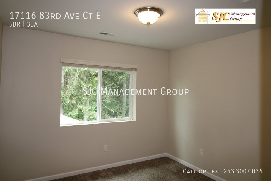 Five Bedroom Plus Bonus, 3 Bath Home for Rent Puyallup South Hill property image