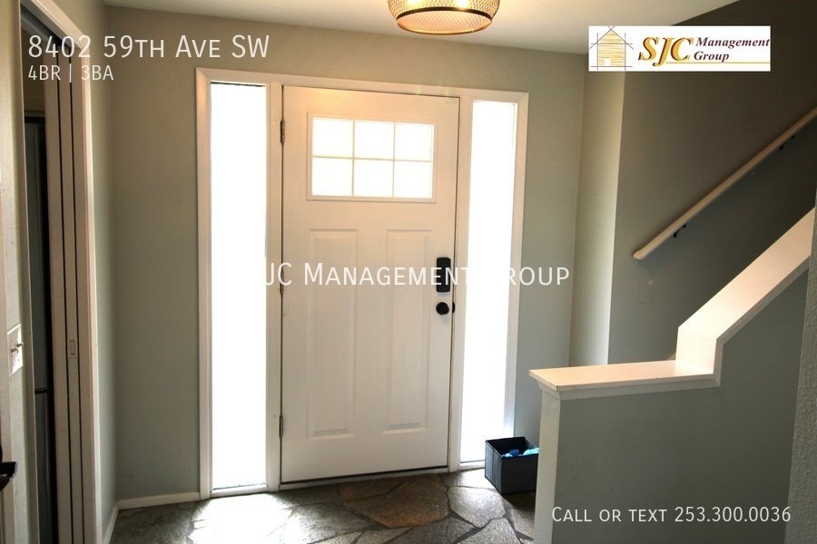 Four bedroom 2.5 Bath home for rent in Lakewood property image