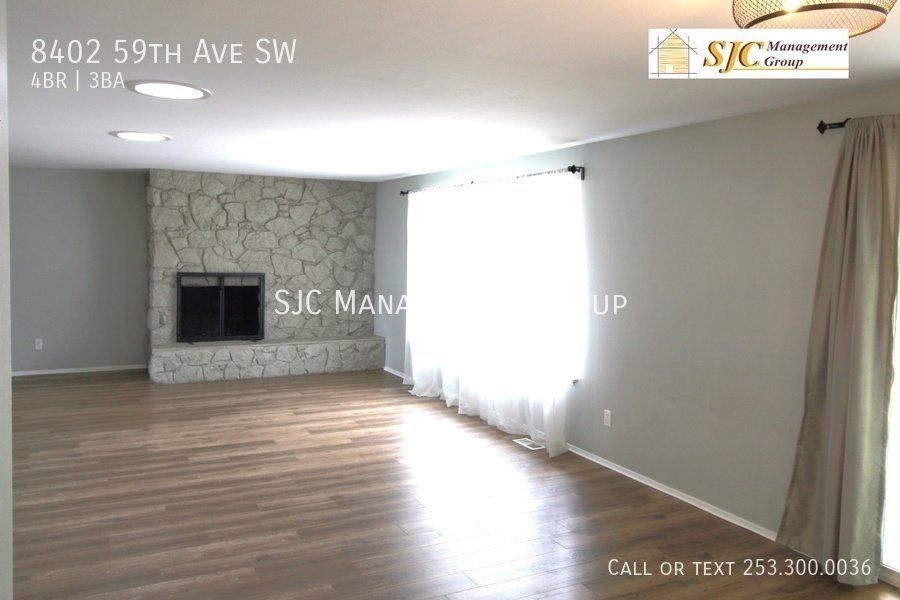 Four bedroom 2.5 Bath home for rent in Lakewood property image