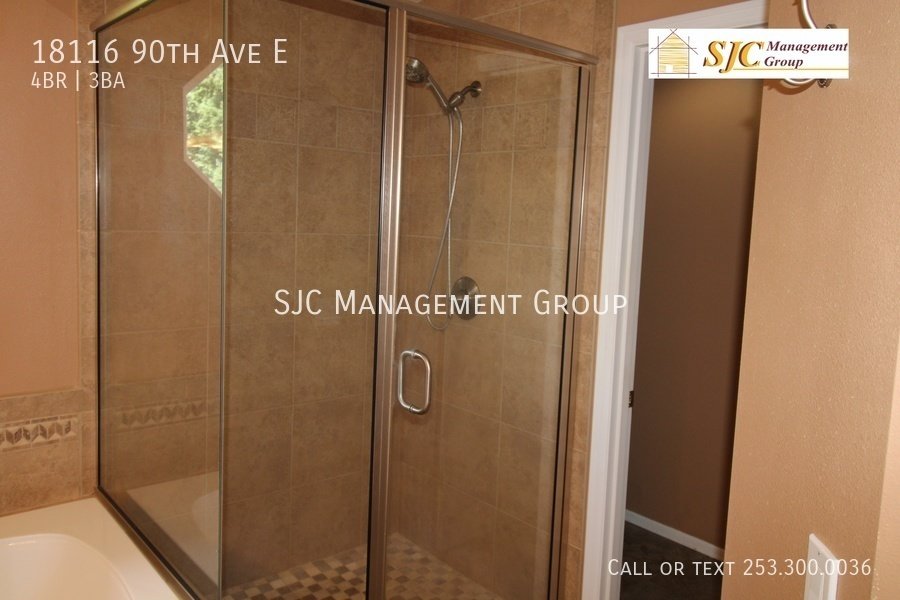 Four Bedroom 2.5 Bath home for rent in South Hill property image
