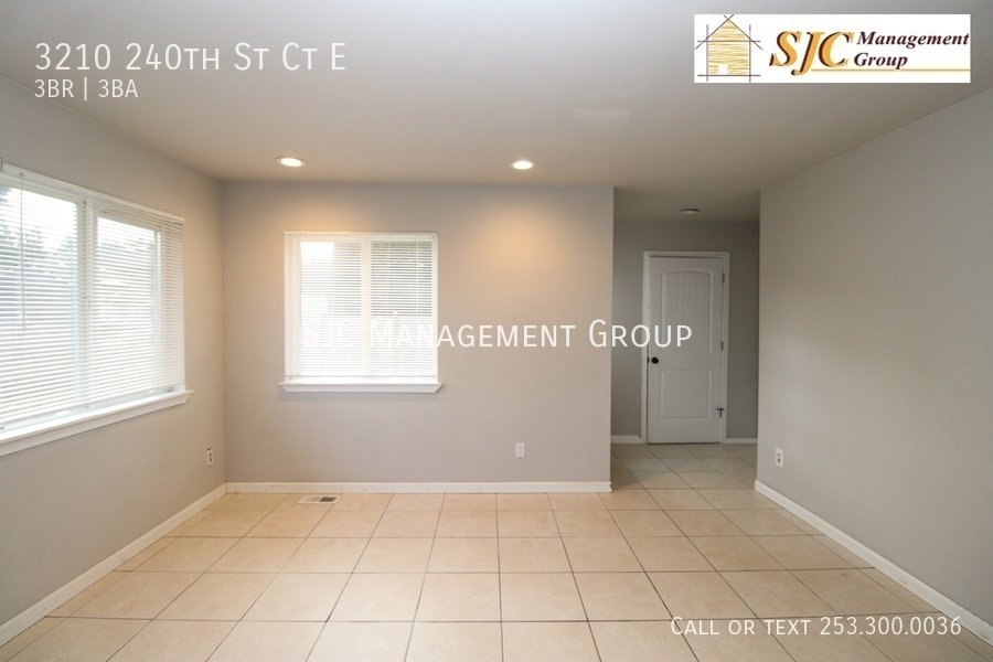 Two Story Home with Large Fenced Yard For Rent In Spanaway property image