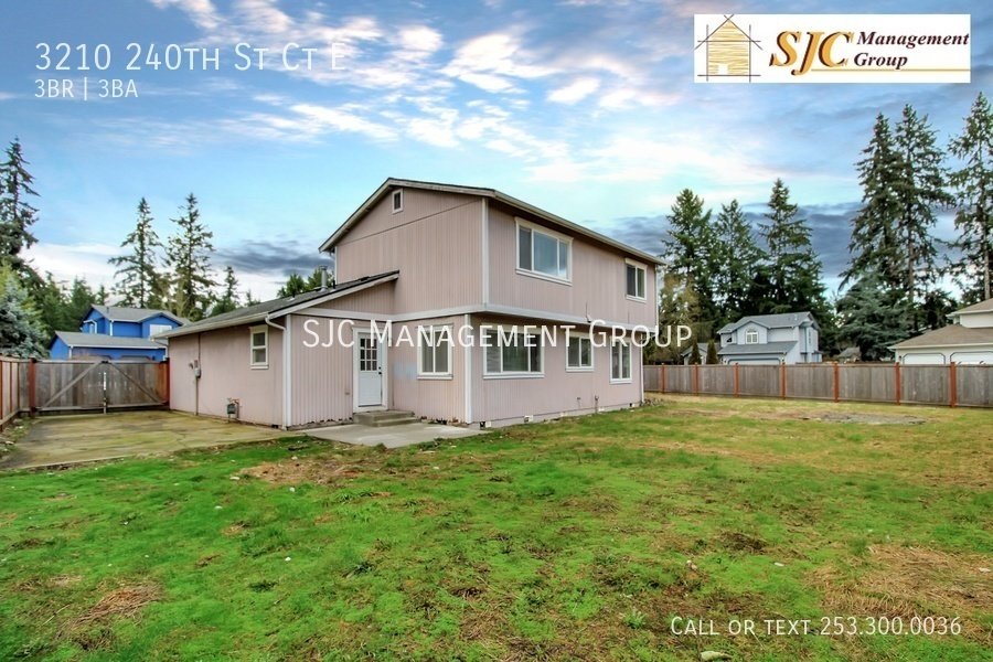 Two Story Home with Large Fenced Yard For Rent In Spanaway property image