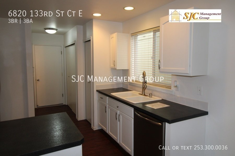 Three Bedroom 2.5 bath home for rent in South hill English Ridge property image