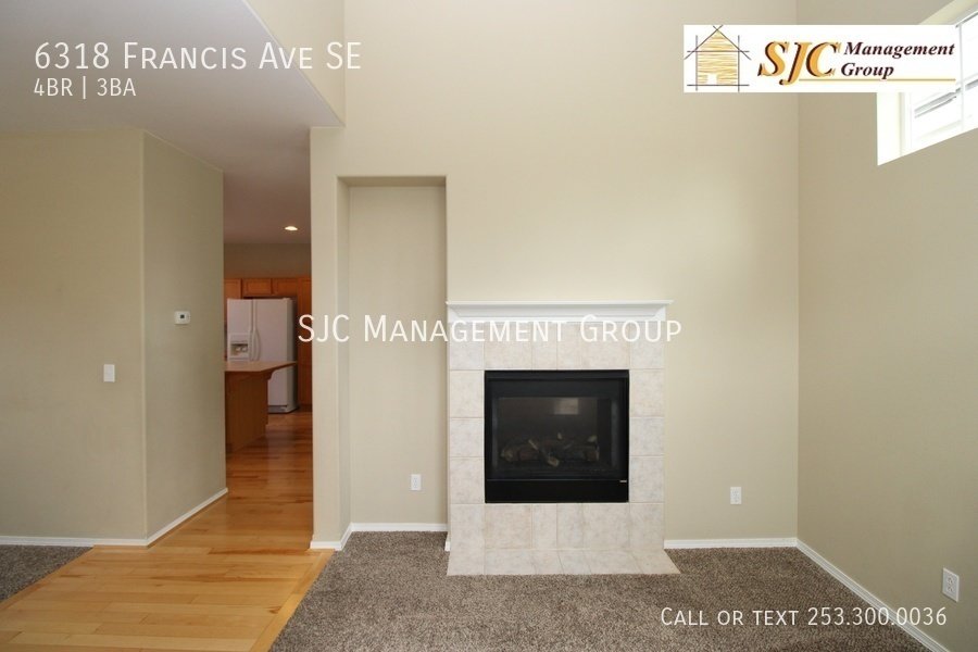 Four-bedroom home in Lakeland Hills for rent property image