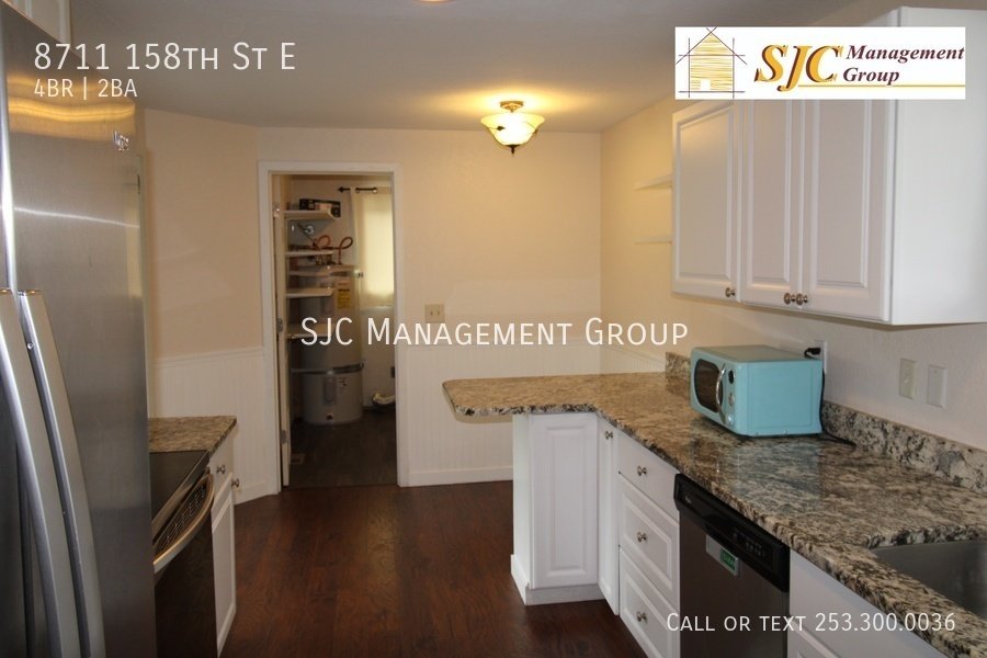 Four bedroom two bath home for rent in Puyallup South Hill property image
