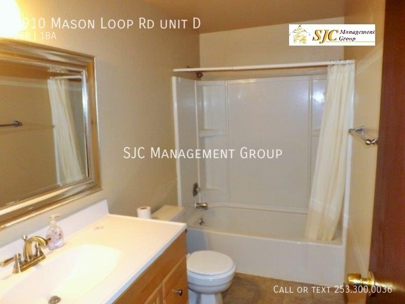 2 bedroom 1 bath second floor apartment for rent in Tacoma property image