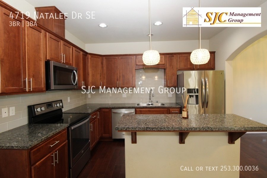 Three bedroom home for rent in Lacey property image