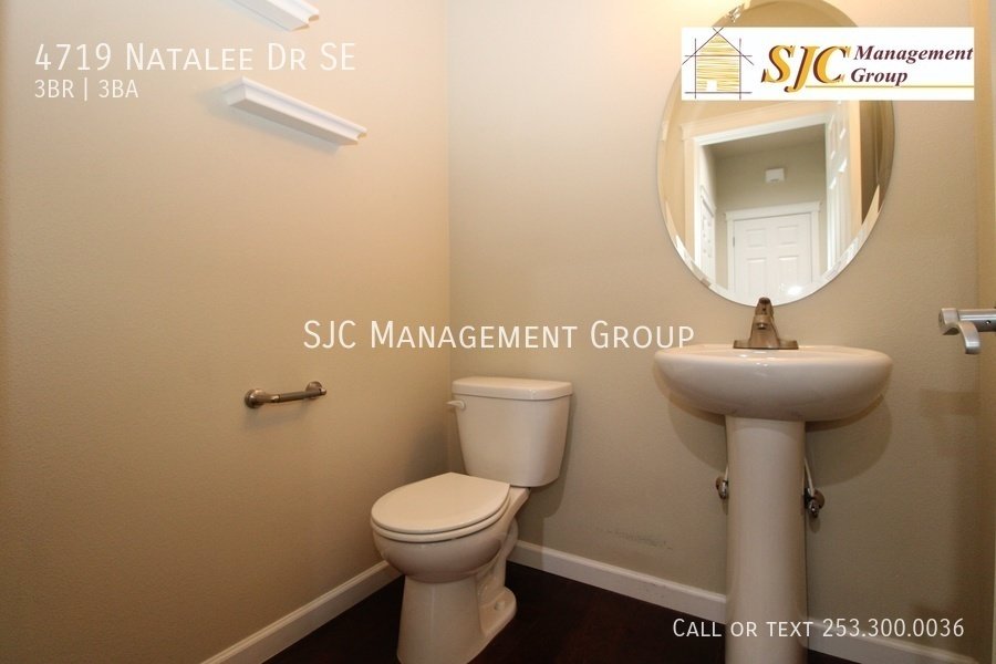 Three bedroom home for rent in Lacey property image