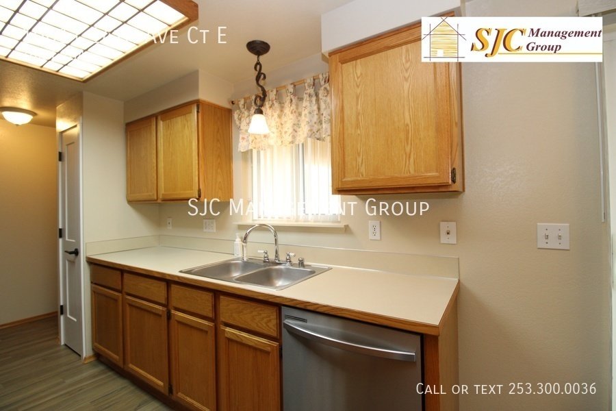 One story Home for Rent property image