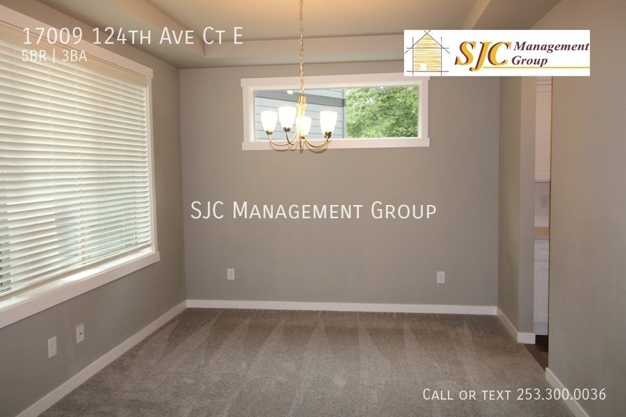 Five bedroom 3.5 bath home for rent in Puyallup property image