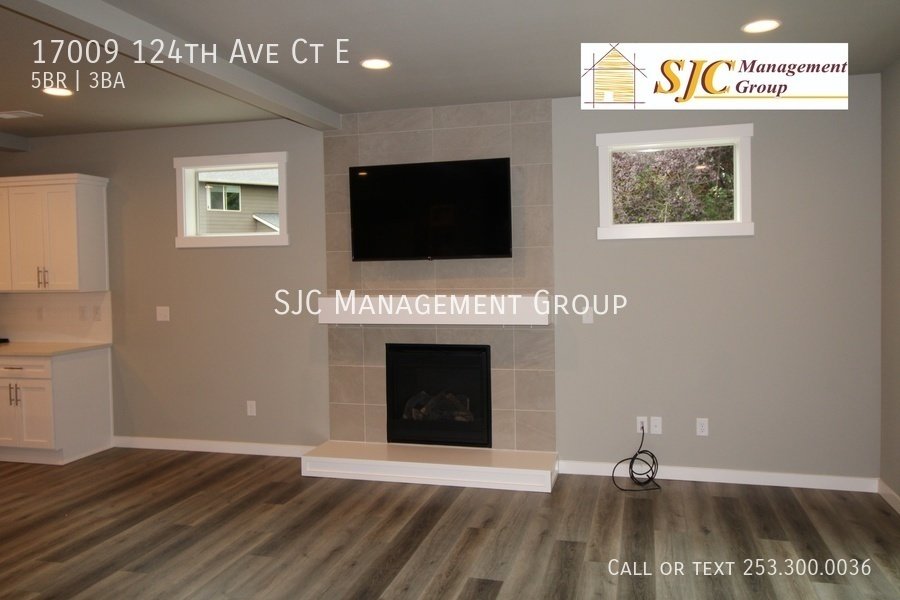 Five bedroom 3.5 bath home for rent in Puyallup property image