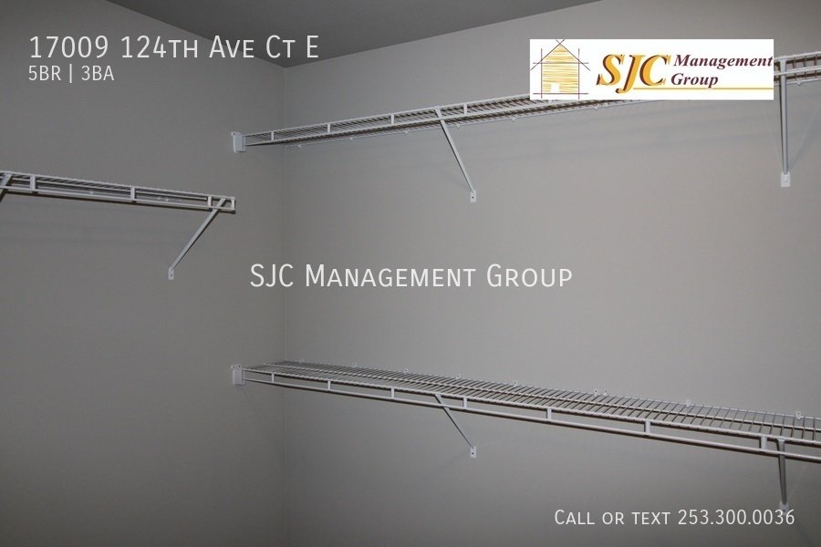 Five bedroom 3.5 bath home for rent in Puyallup property image