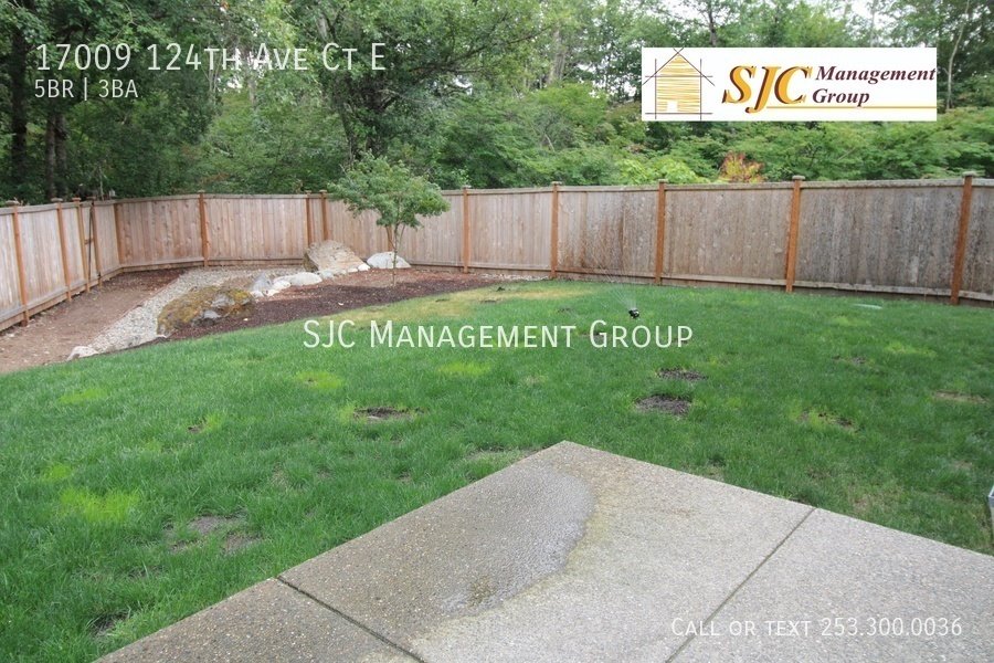 Five bedroom 3.5 bath home for rent in Puyallup property image