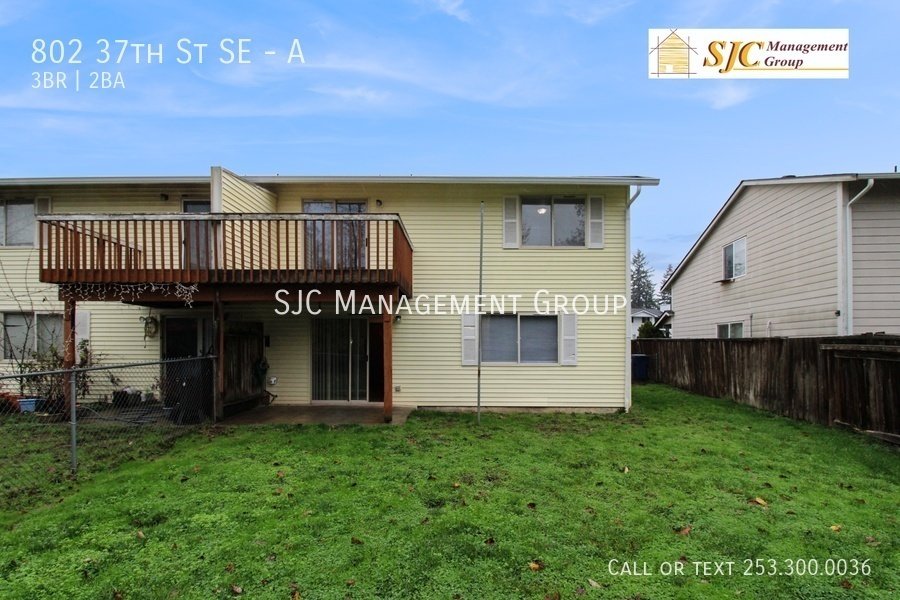 Three bed, one and a half bath town-home for rent in Auburn. property image