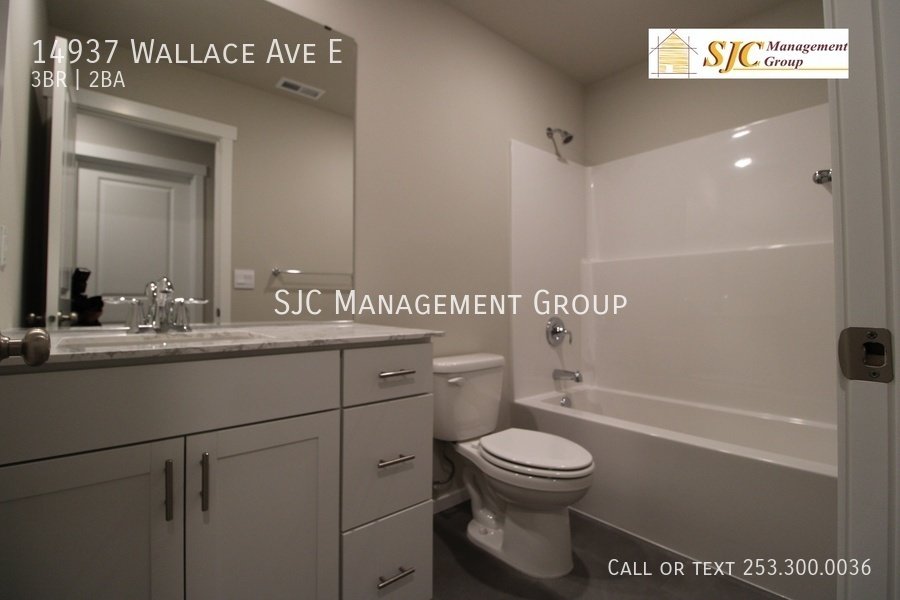 Three bedroom home for rent in Bonney Lake property image