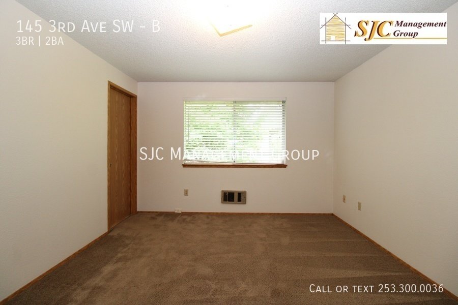 One story duplex for rent in Pacific, near Auburn. property image