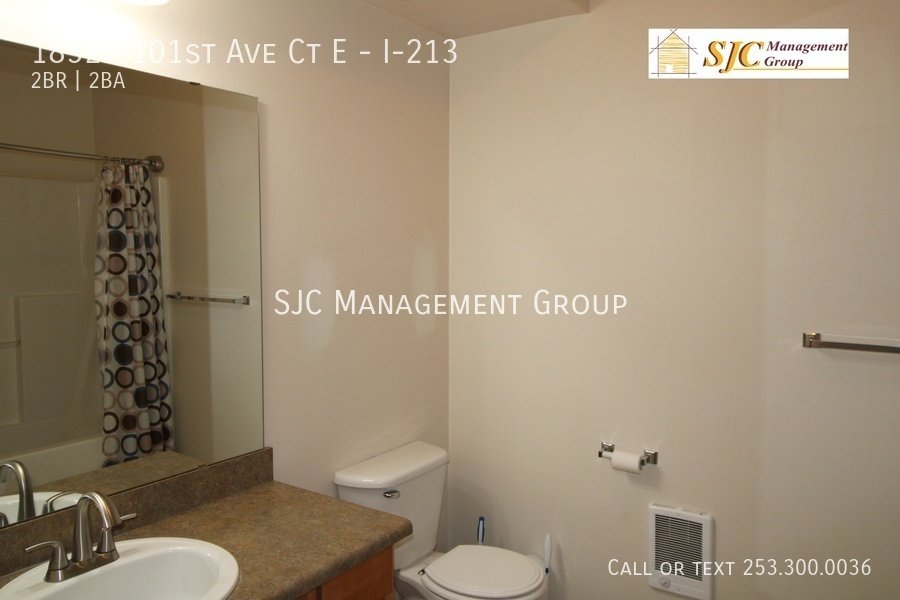 Two Bedroom Two Bath Condo in South Hill Puyallup property image