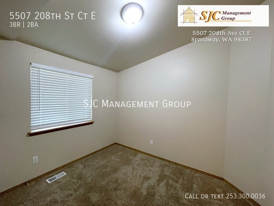 Three bedroom home for rent in Spanaway property image