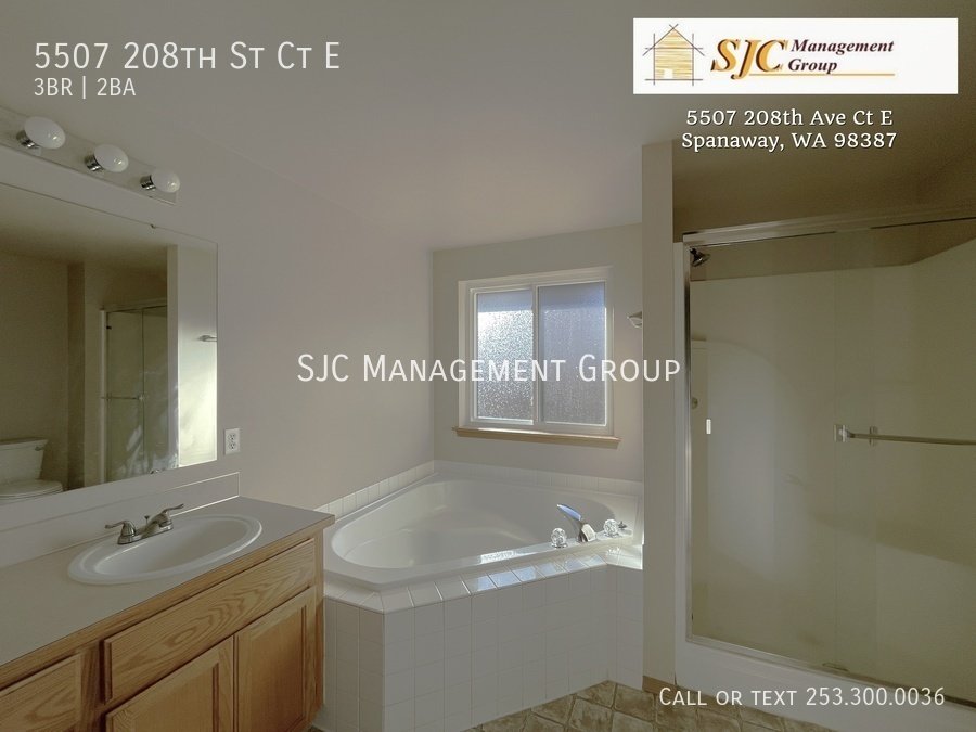 Three bedroom home for rent in Spanaway property image