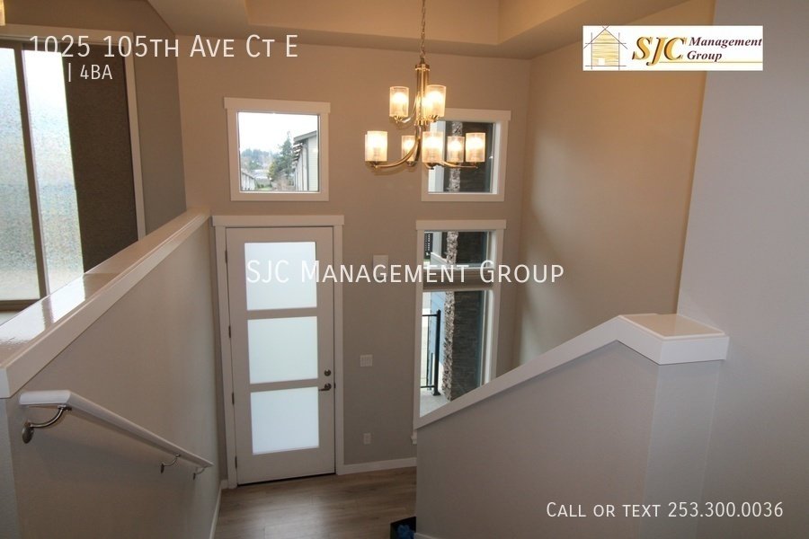 Five Bedroom 3.5 bath Townhome in Edgewood property image