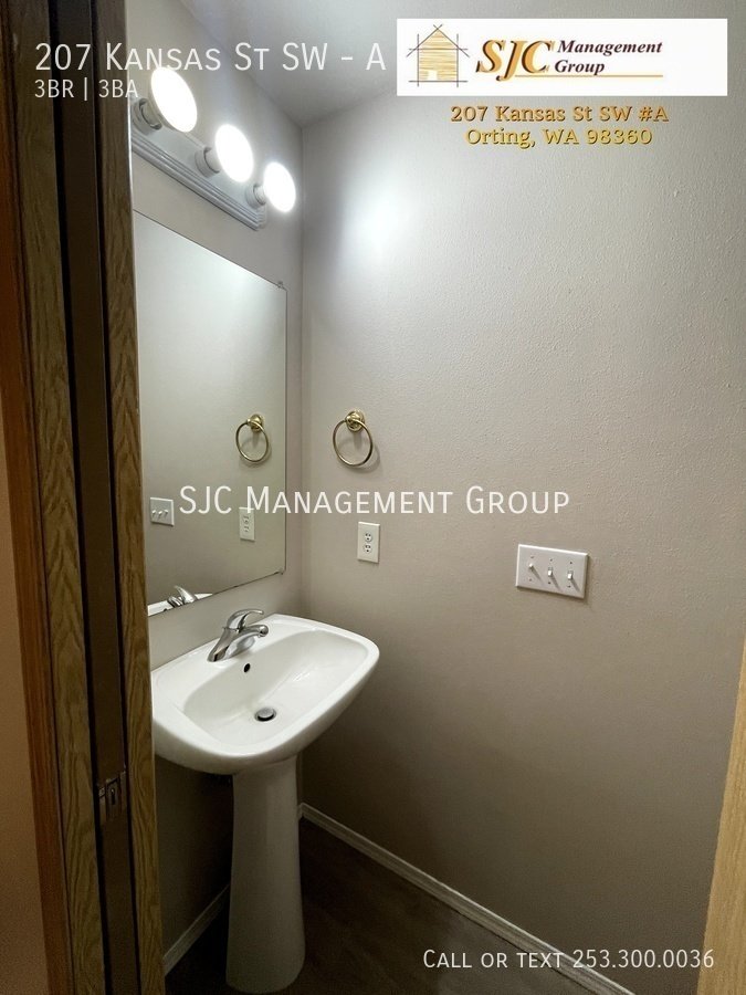 Three bedroom duplex for rent in Orting NEW PRICE! property image