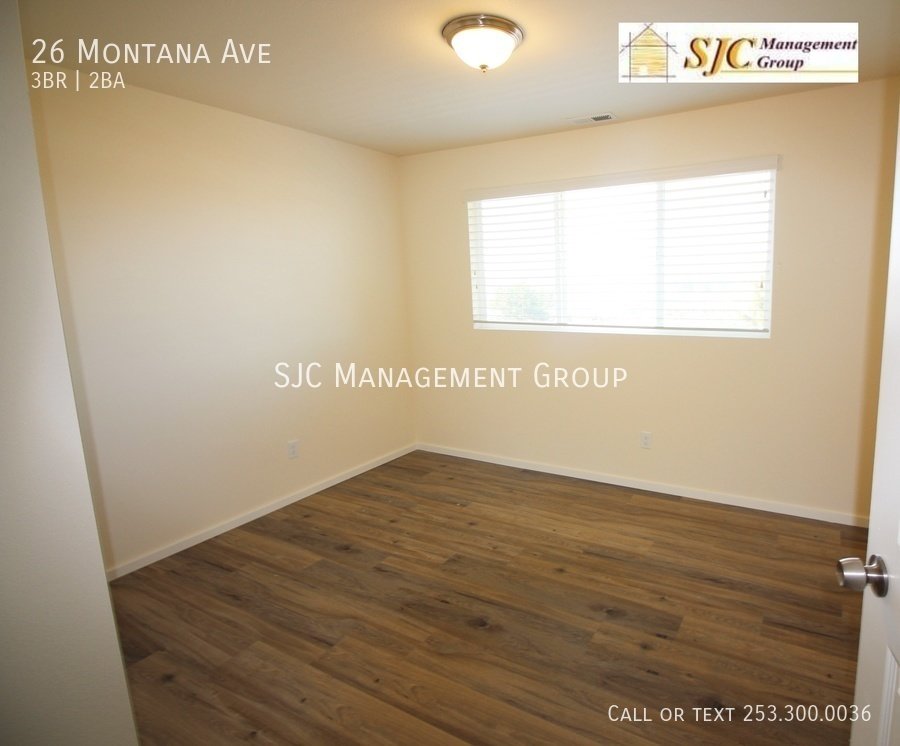 Three bedroom 2 full baths in Tacoma for rent property image