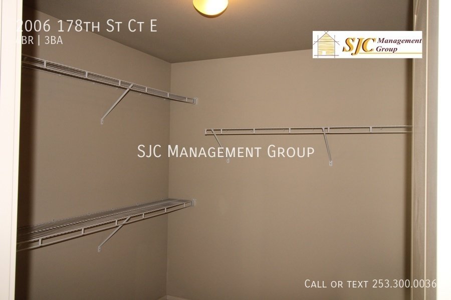 Four bedroom 2.5 bath home for rent in Spanaway property image