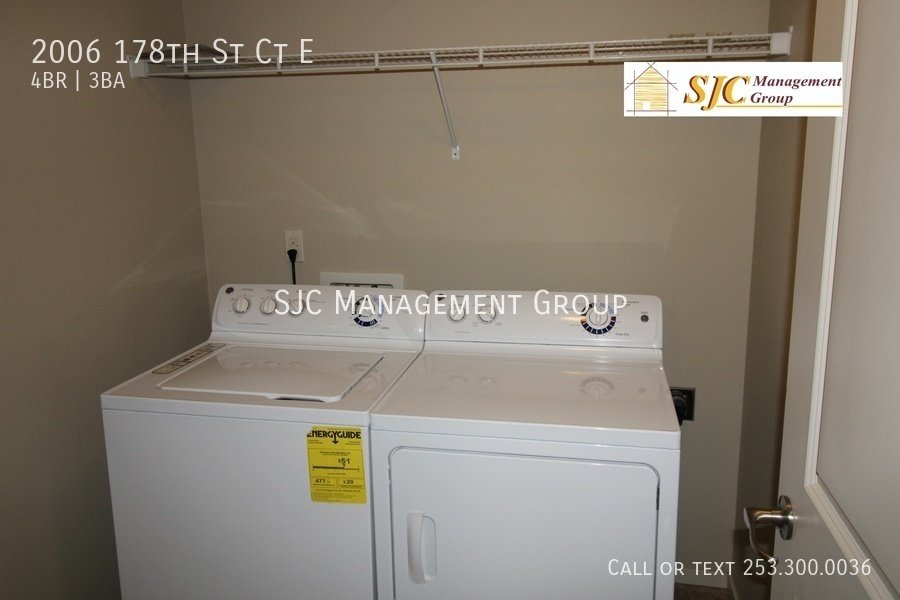 Four bedroom 2.5 bath home for rent in Spanaway property image