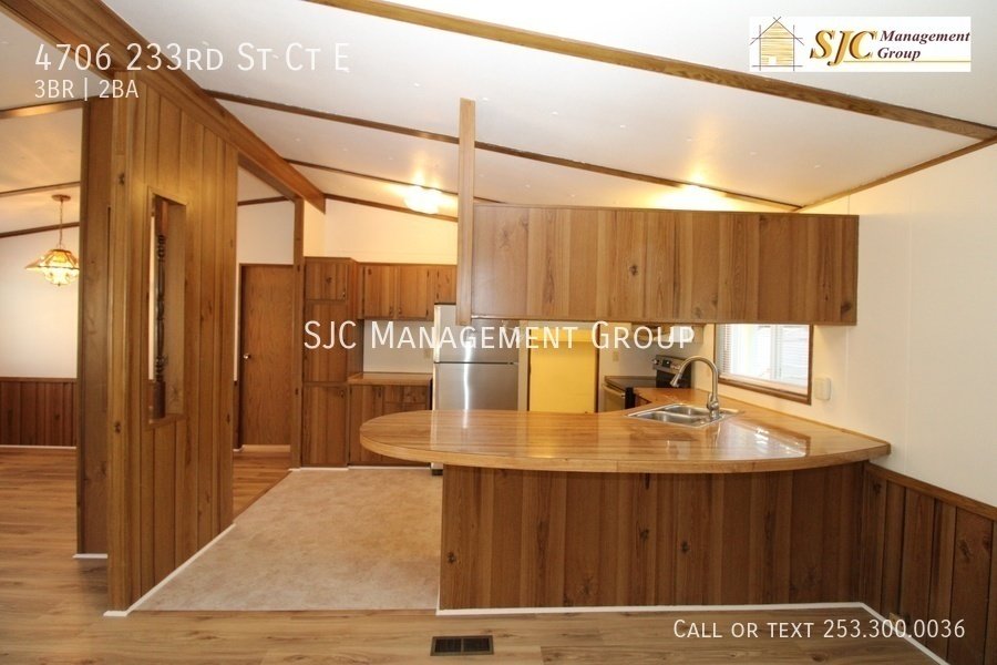 Three bedroom home for rent in Spanaway property image