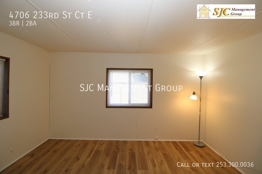 Three bedroom home for rent in Spanaway property image